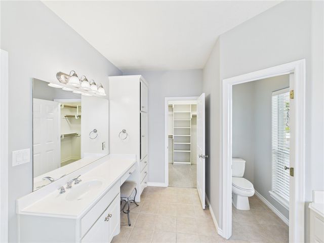 4404 Edinburgh Place, College Station, TX 77845