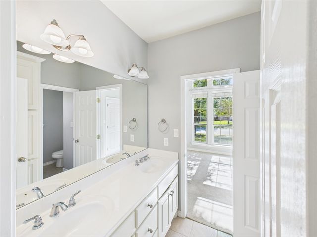 4404 Edinburgh Place, College Station, TX 77845