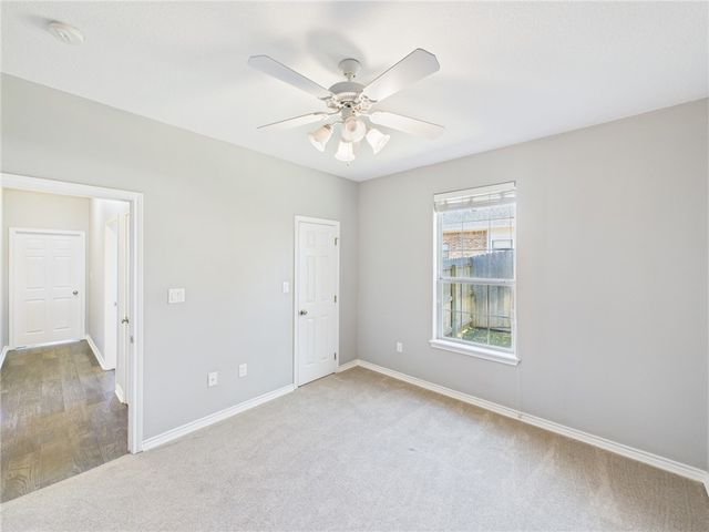 4404 Edinburgh Place, College Station, TX 77845