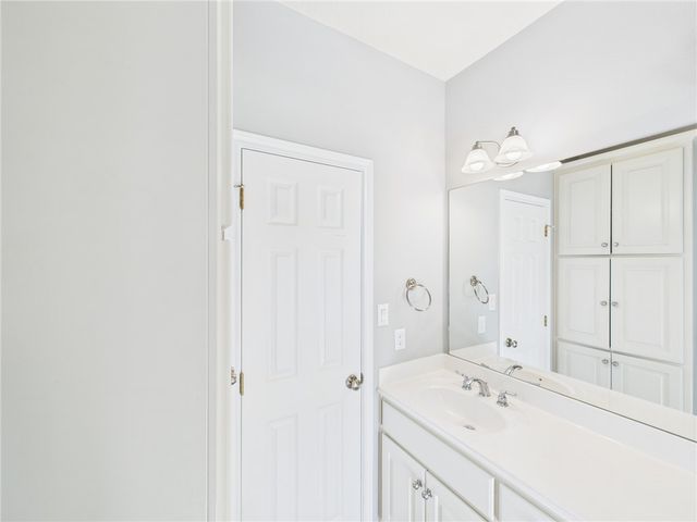 4404 Edinburgh Place, College Station, TX 77845