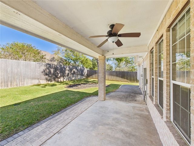 4404 Edinburgh Place, College Station, TX 77845