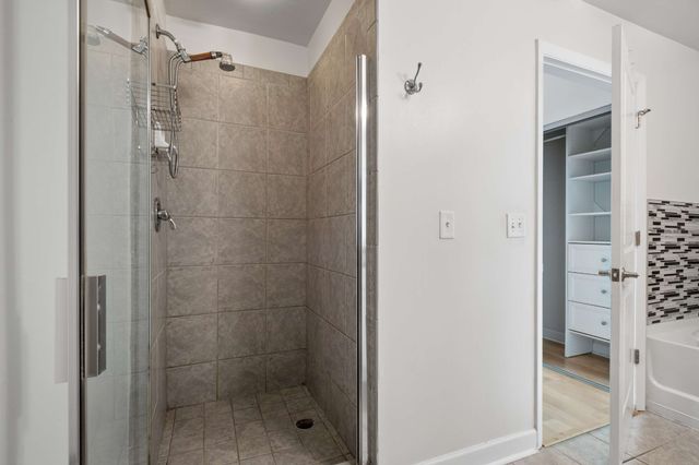 415 Church St Apt 1013, Nashville, TN 37219
