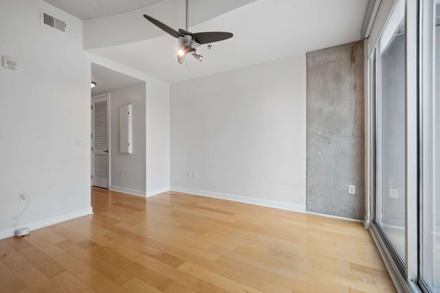 415 Church St Apt 1013, Nashville, TN 37219