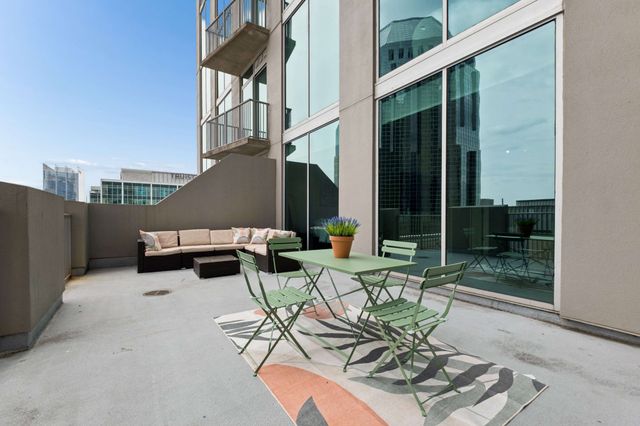 415 Church St Apt 1013, Nashville, TN 37219