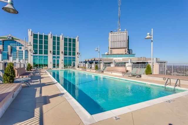 415 Church St Apt 1013, Nashville, TN 37219