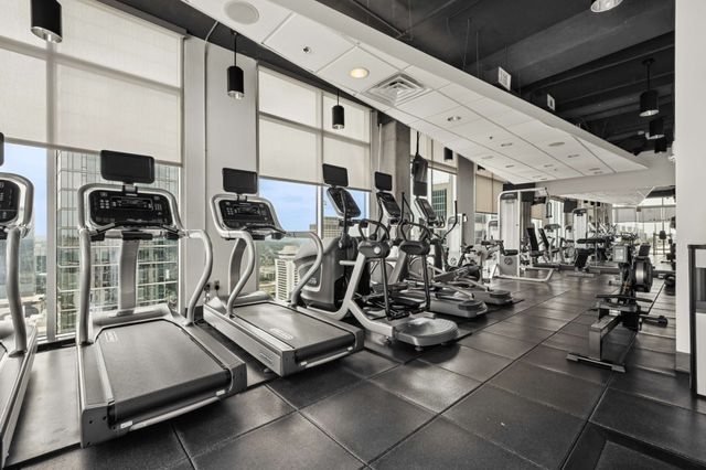 415 Church St Apt 1013, Nashville, TN 37219