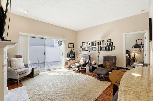 932 ASHINGTON PLACE, Orlando, FL 32804