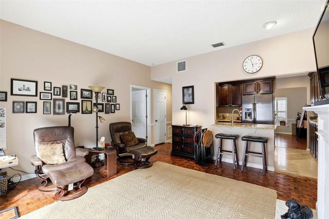 932 ASHINGTON PLACE, Orlando, FL 32804