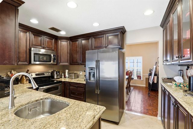 932 ASHINGTON PLACE, Orlando, FL 32804