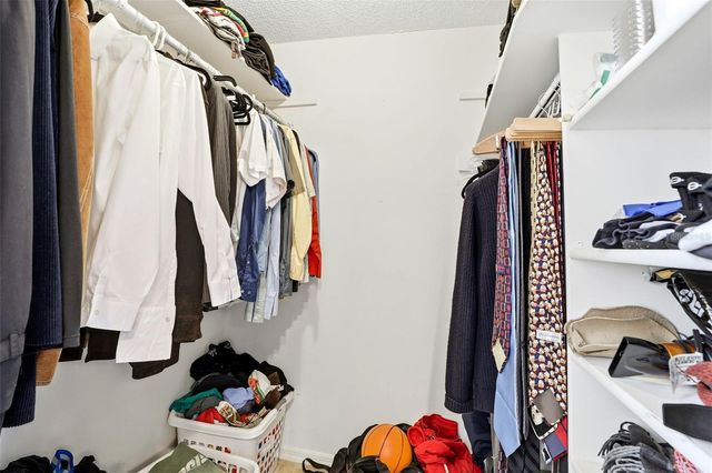 932 ASHINGTON PLACE, Orlando, FL 32804