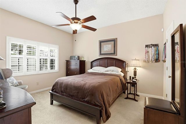 932 ASHINGTON PLACE, Orlando, FL 32804