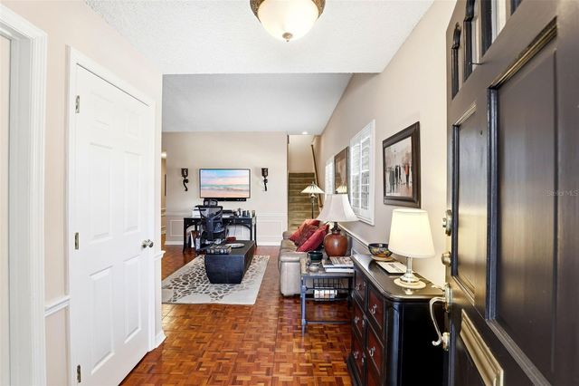 932 ASHINGTON PLACE, Orlando, FL 32804