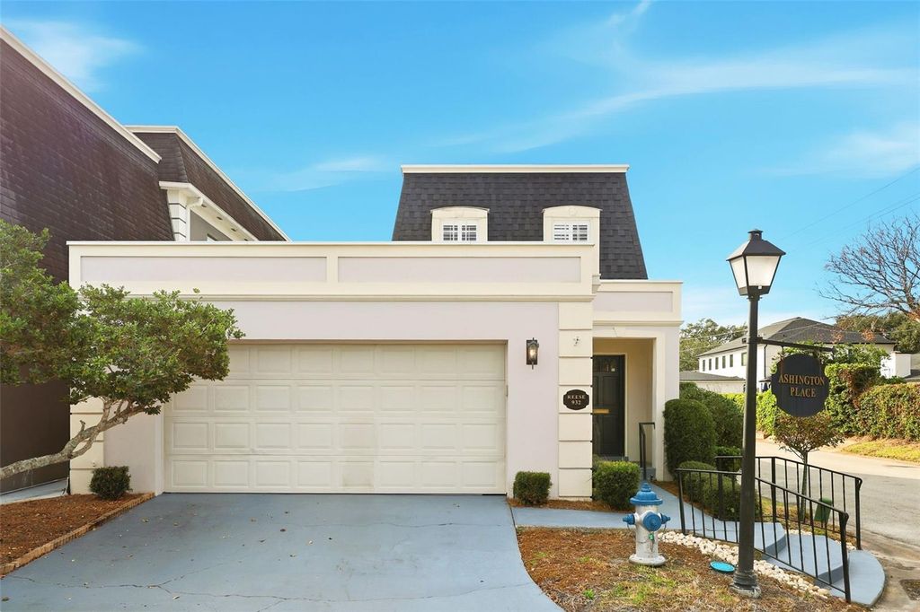 932 ASHINGTON PLACE, Orlando, FL 32804