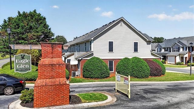100 Eagle Glen Drive NE, Cartersville, GA 30121