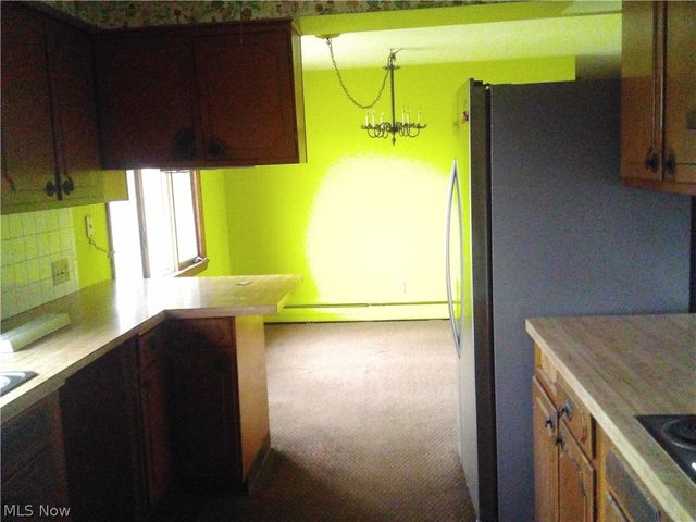 370 North Drive, Lorain, OH 44053