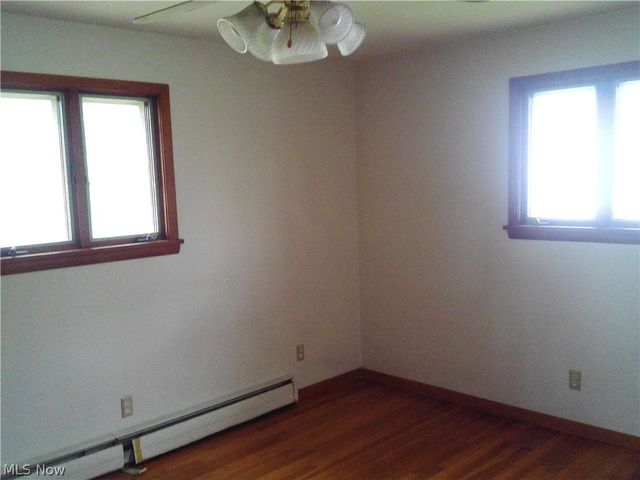 370 North Drive, Lorain, OH 44053