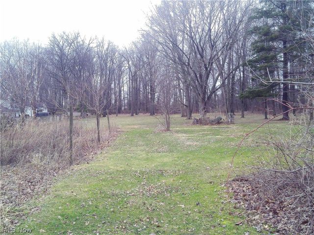 370 North Drive, Lorain, OH 44053