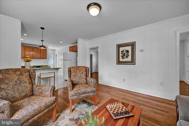 313-315 E COTTAGE AVE, Millersville, PA 17551