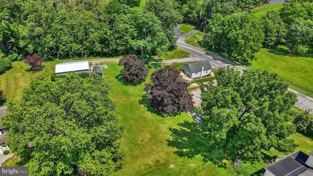 313-315 E COTTAGE AVE, Millersville, PA 17551