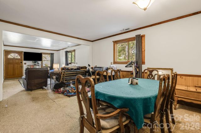 34 Tipperary Drive, Asheville, NC 28806