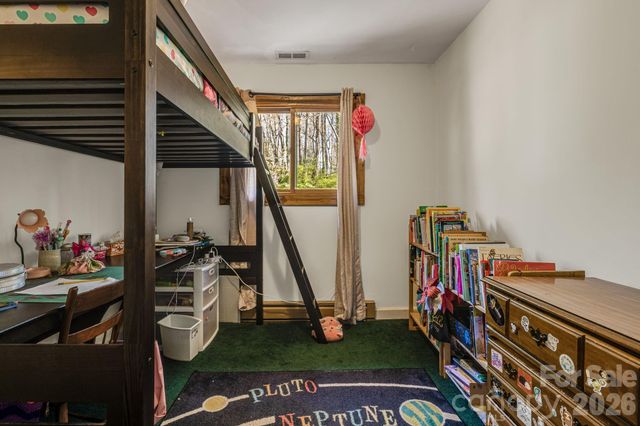 34 Tipperary Drive, Asheville, NC 28806