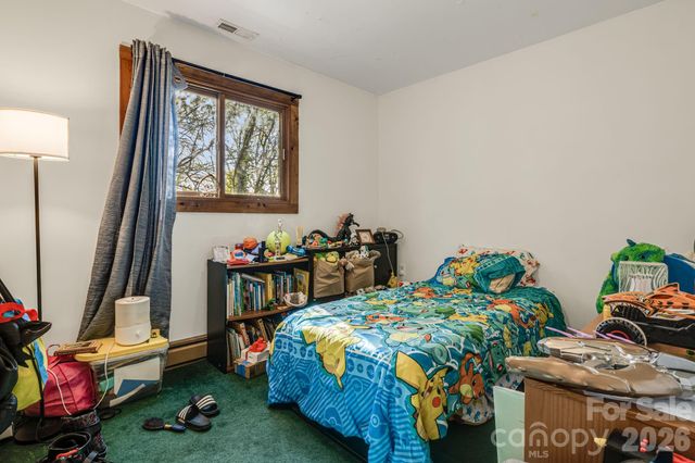 34 Tipperary Drive, Asheville, NC 28806