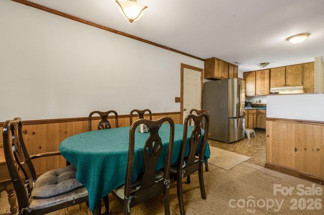 34 Tipperary Drive, Asheville, NC 28806