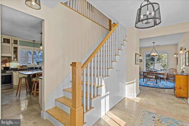 683 LAKE AVE, Bay Head, NJ 08742