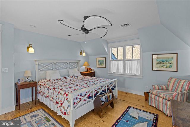 683 LAKE AVE, Bay Head, NJ 08742