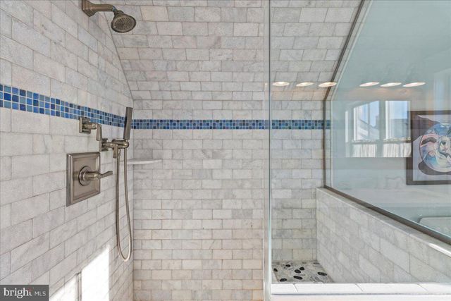 683 LAKE AVE, Bay Head, NJ 08742