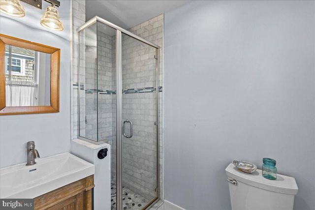 683 LAKE AVE, Bay Head, NJ 08742