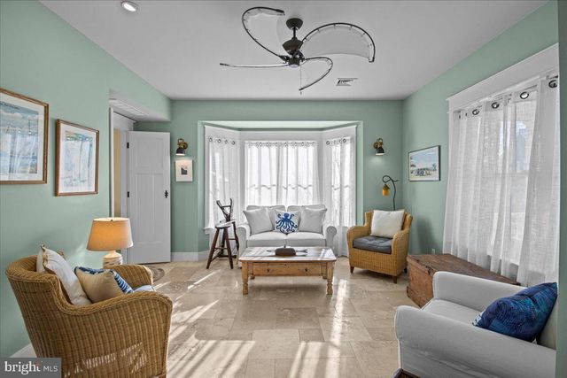 683 LAKE AVE, Bay Head, NJ 08742