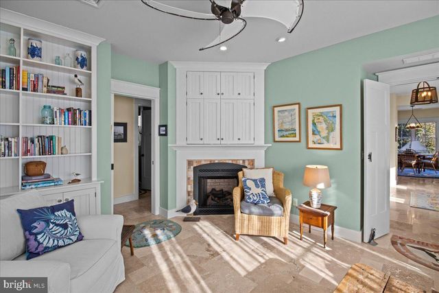 683 LAKE AVE, Bay Head, NJ 08742