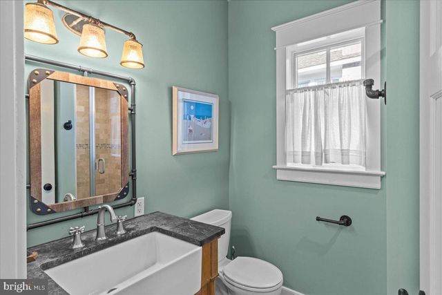 683 LAKE AVE, Bay Head, NJ 08742