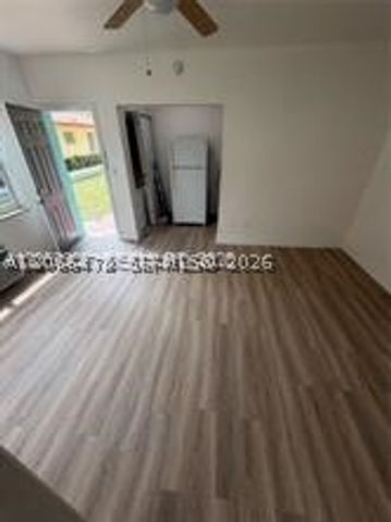2243 NE 172nd St 7, North Miami Beach, FL 33160