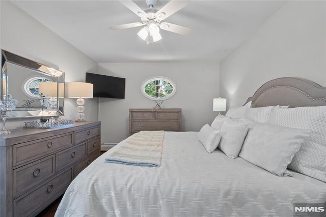 95 Edison Street, Wyckoff, NJ 07481
