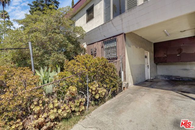 916 S Normandie Avenue, Los Angeles, CA 90006