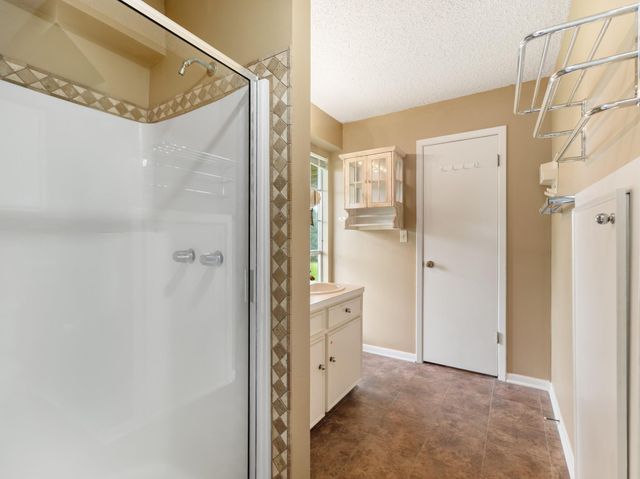 138 Vivian Street, Brazoria, TX 77422