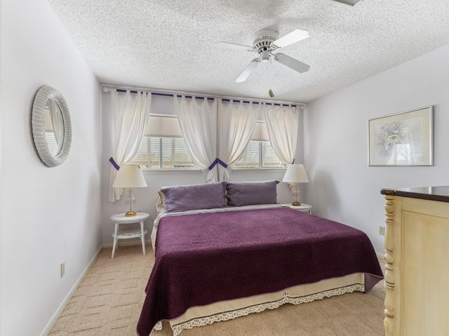 138 Vivian Street, Brazoria, TX 77422