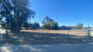 1 4th Street, Perris, CA 92570