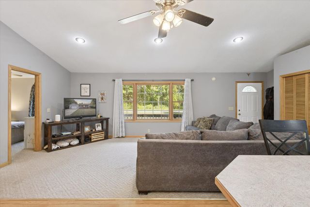 1315 N Fitzgerald Avenue, Hesperia, MI 49421