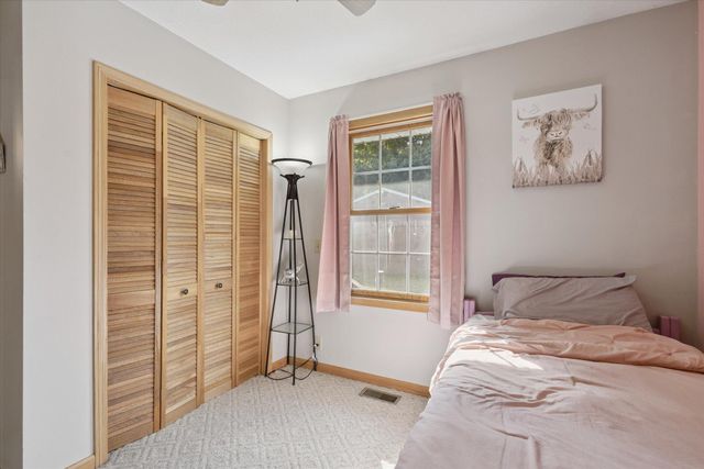 1315 N Fitzgerald Avenue, Hesperia, MI 49421