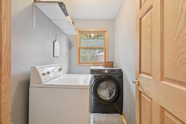 1315 N Fitzgerald Avenue, Hesperia, MI 49421