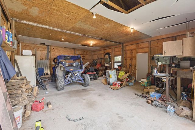 1315 N Fitzgerald Avenue, Hesperia, MI 49421