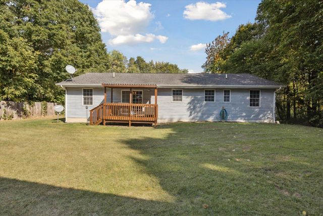 1315 N Fitzgerald Avenue, Hesperia, MI 49421