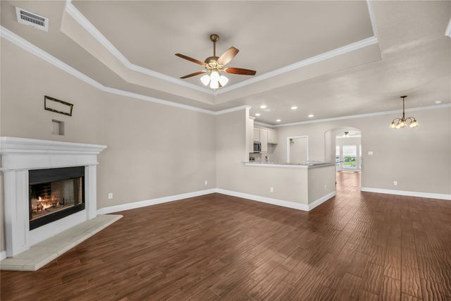 1916 Town Creek Circle, Weatherford, TX 76086