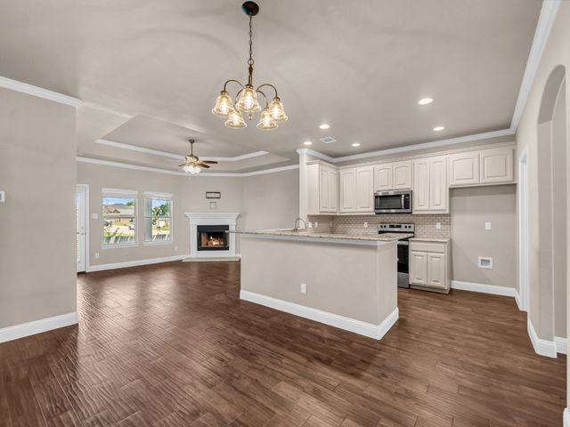 1916 Town Creek Circle, Weatherford, TX 76086