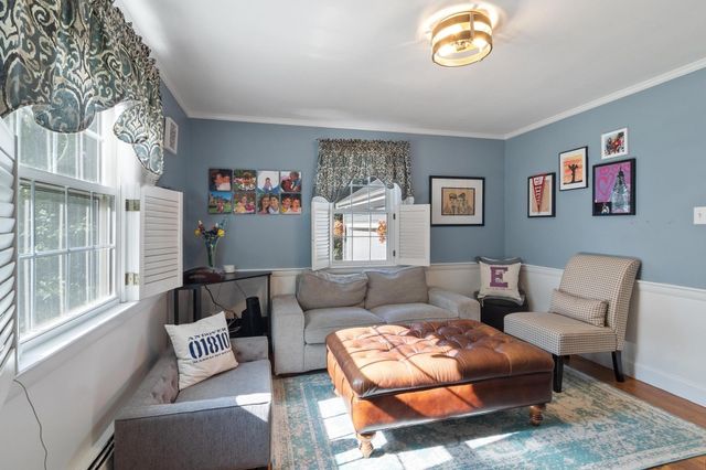23 Greenwood Road, Andover, MA 01810