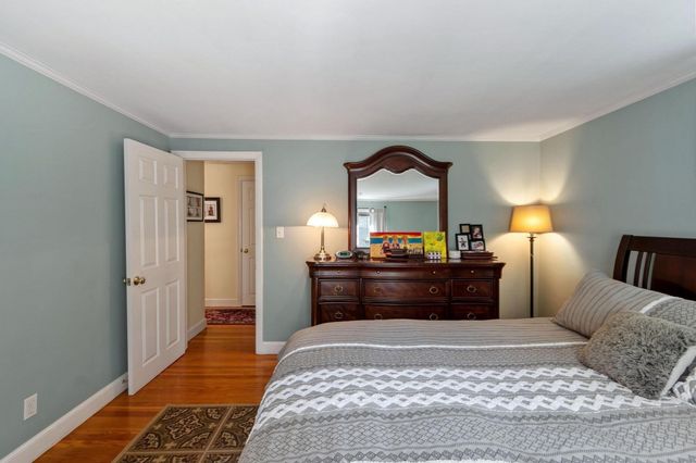 23 Greenwood Road, Andover, MA 01810