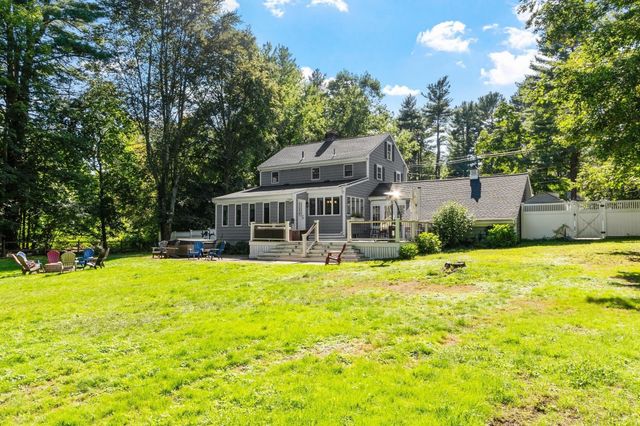 23 Greenwood Road, Andover, MA 01810